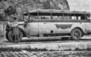 Bus1928SCSDaimlerChara.jpg