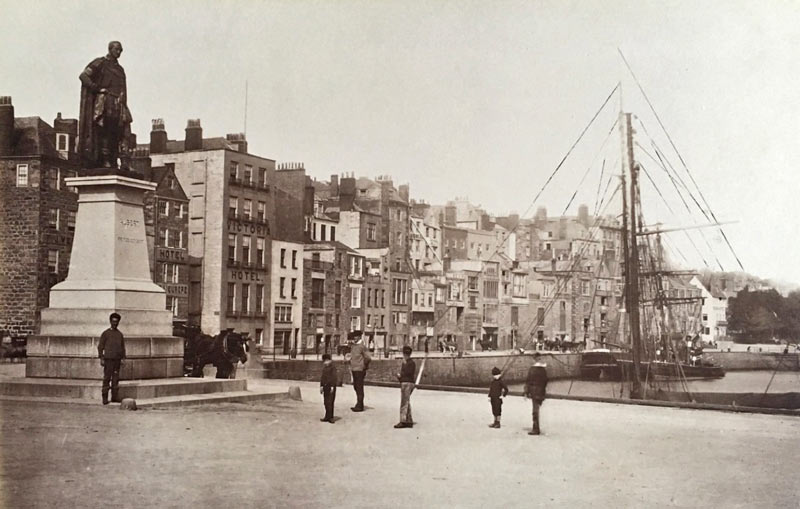 File:D18Guernsey1899Harbour.jpg