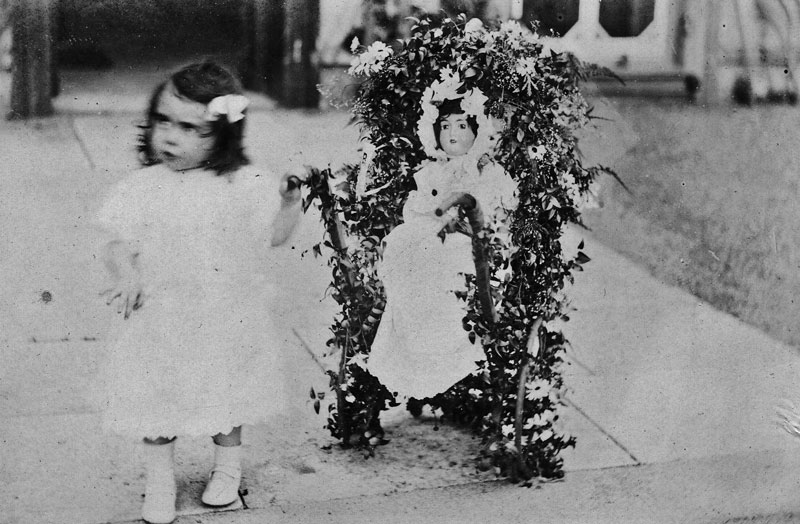 File:E17BattleBaby&Doll1909.jpg