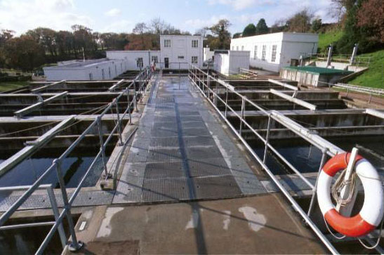 File:A20HandoisReservoirFiltrationTanks2.jpg