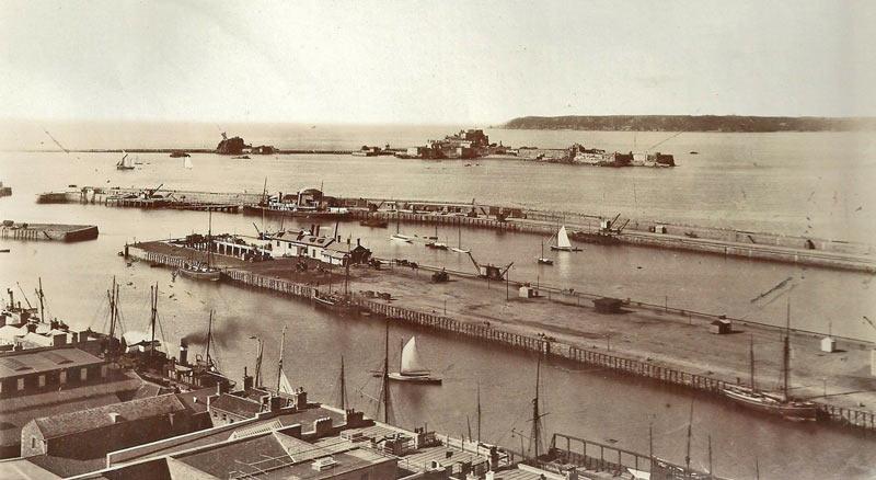 File:E16NNQuay1900Sharp.jpg