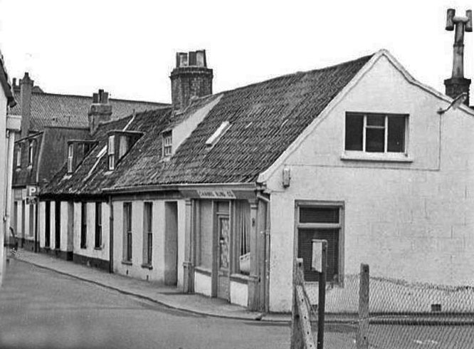 File:Lib18CharlesStreet1976.jpg