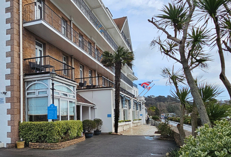 File:F26StBrelade'sBayHotel2.png