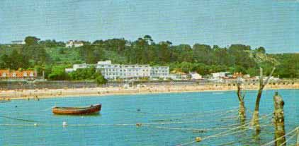 File:1108-StBrelade'sBayHotel.jpg