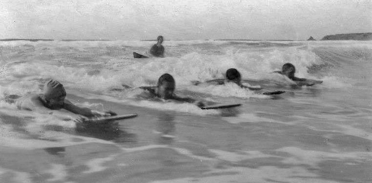 File:FB15Surfers1923.jpg