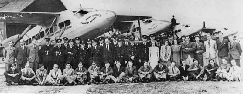 File:Airport-JerseyAirwaysStaffHestonPre-war.jpg