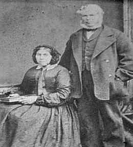 File:An19Thomas&ElizabethPayn(Mourant).jpg