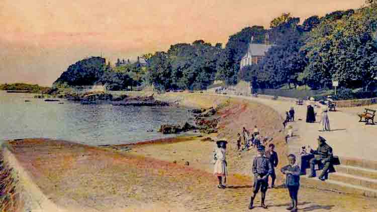 Children on the slipway at La Collette