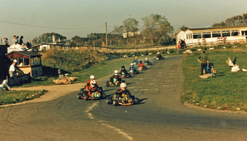 File:FT23LesQuennevaisKartTrack.jpg
