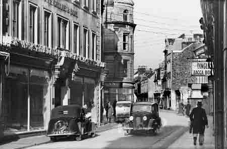 File:Bath-Street-1945.jpg