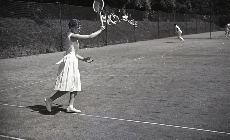 File:J22Tennis1930s4.jpg