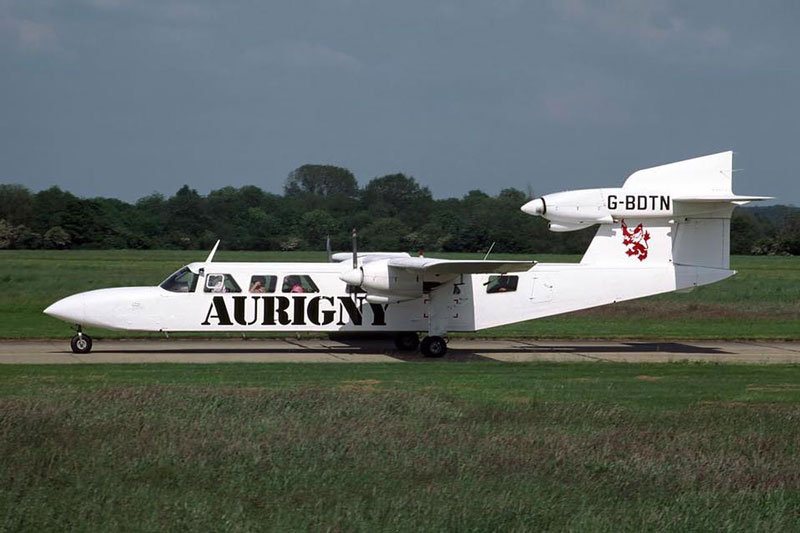 File:F17AurignyTrislander3.jpg