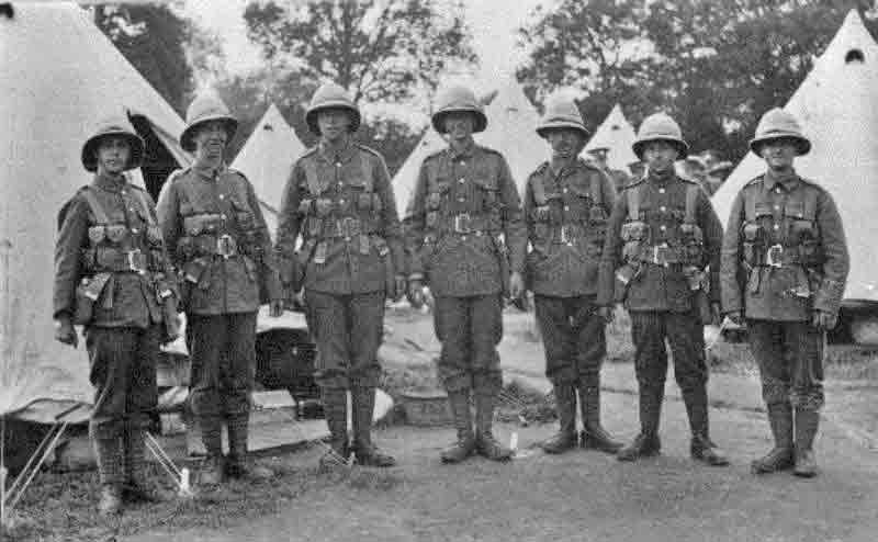 File:StOuenExServicemen1914-18.jpg