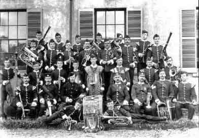 File:DevonshireRegtBand1902.jpg
