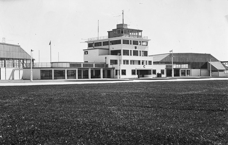 File:J22Airport1936a.jpg