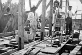 Builders at work in 1910