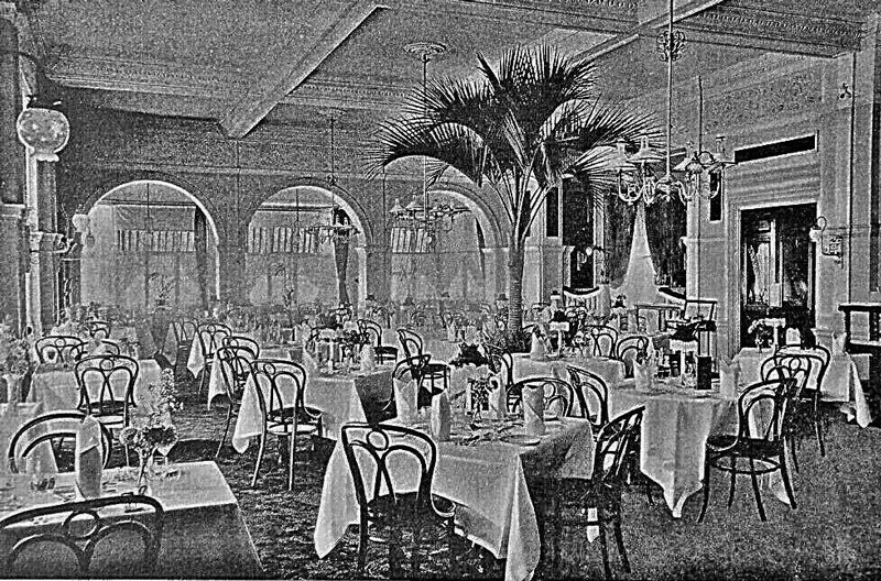 File:E20GrandHotelDining1905.jpg