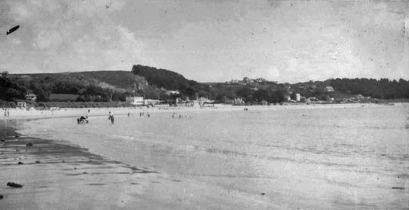 File:F19StBrelade'sBay1930s3.jpg