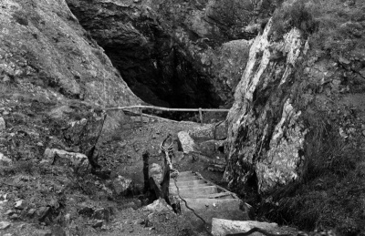 Another view of Devil's Hole