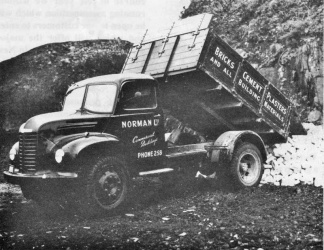 A tipper lorry