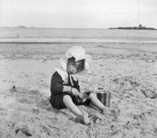 On the beach at St Aubin in 1909