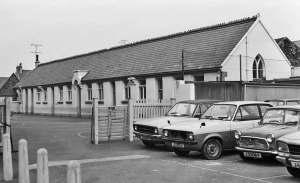 Val Plaisant Boys School