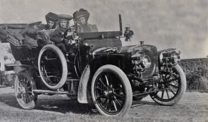 Francis John Bois and family with their car in 1909