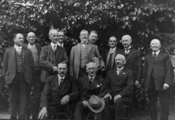 The final sitting of the seigneurial court, May 1930; Guy de Gruchy standing, in the centre of the back row