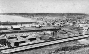 This picture was taken at the end of the 19th century when the New North Quay had been widened along its full length