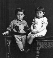 Louisa Hilda (right) and her brother, Reggie de Gruchy (1877-1949), taken about 1881