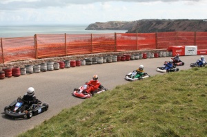 Racing on the Sorel circuit