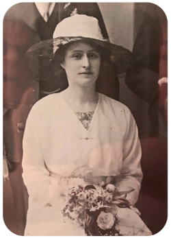 Albina Le Gresley (1889-)