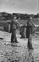 Lobster fishermen with their pots at Samares in the 19th century