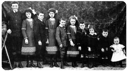 A family of ten Lamy children, alternate boys and girls. Peter (1897- ), Gertrude (1899- ), Paul (1900- ), Marie (1901- ), Freddie (1902- ), Adelina (1905- ), Arthur (1909- ), Maud (1907- ), Henry (1909- ), Amy (1911- )