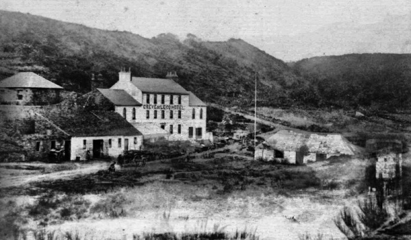 An earlier photograph of the hotel viewed from the opposite direction