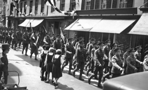 Jubilee parade through King Street in 1935