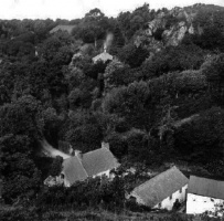 Rozel Valley photographed by Ernest Baudoux