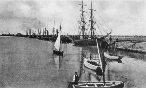 The Albert Harbour pictured by Ralphael Tuck