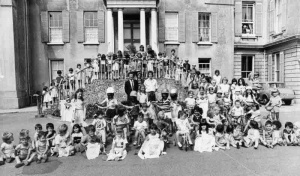 Children at the Sacre Coeur