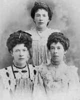 Phyllis, Lydia and Annie Carcaud