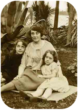 A young Ruth Rimington, later Mrs George Stewart, with her mother Constance, nee Smith, and elder sister Marguerite (Peggy)