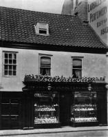 Larbalestier, Charing Cross