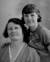 Ethel Jane Farmer, nee Channing, and Peggy