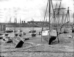 The Old Harbour around 1900