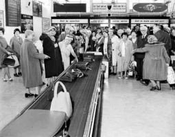 The baggage hall in the 1960s