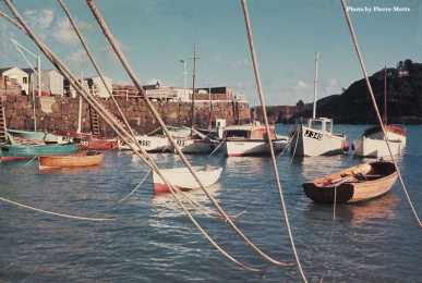 Rozel moorings