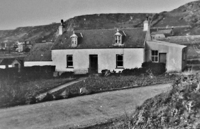 La Thiebaud House, Mont Pinel, during the Occupation. Did the Germans demolish it?