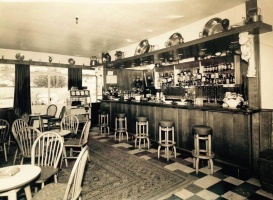 Inside the Belle Etoile