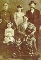 John Edwin Le Gros (1876-1936) and his family. Wife Aglacee (Adele), nee Vasselin, and their five surviving children in about 1915 - Lilian Maud (1901-1954), Violet Muriel (1906-1975), twins George Edward (1910-1982) and Edward George (1910-1970) and Wilfred Lionel (1912-1970)