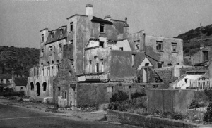 La Pulente Hotel in 1945, now a public house